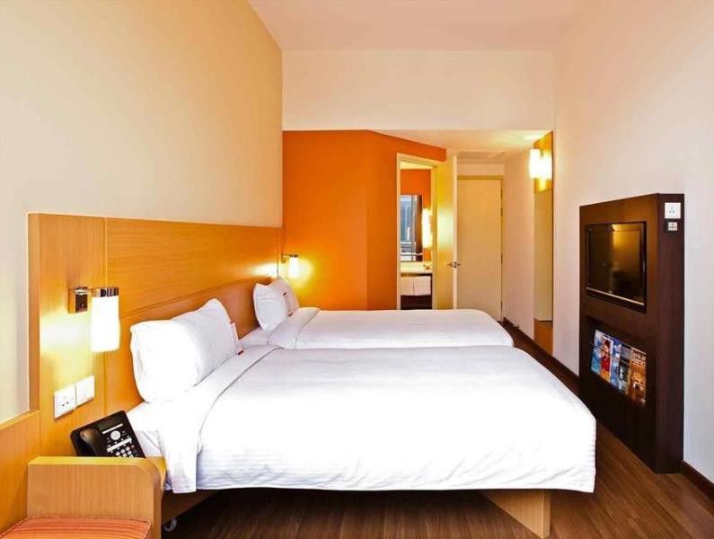 Ibis Singapore Novena Exterior photo