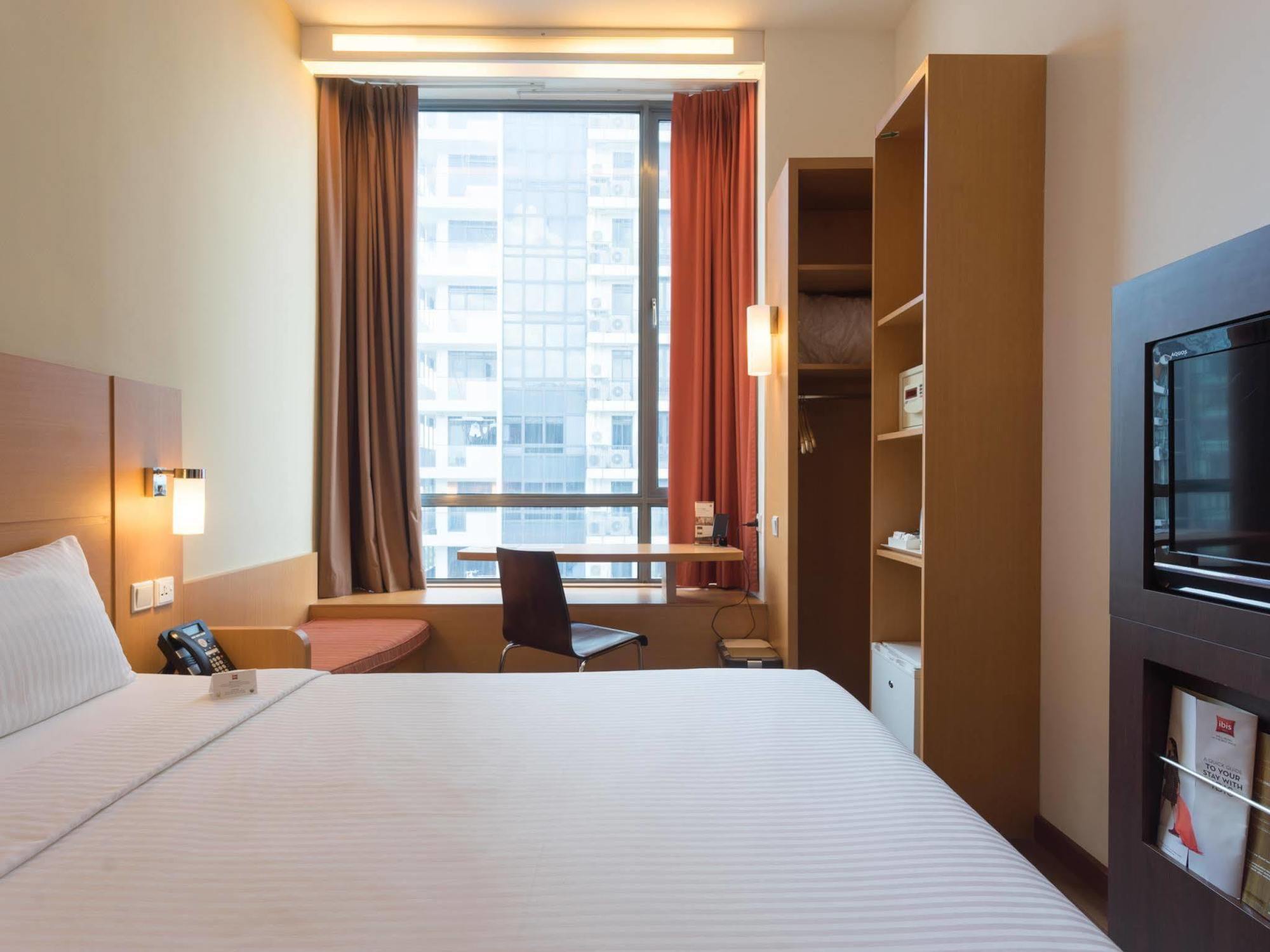 Ibis Singapore Novena Exterior photo