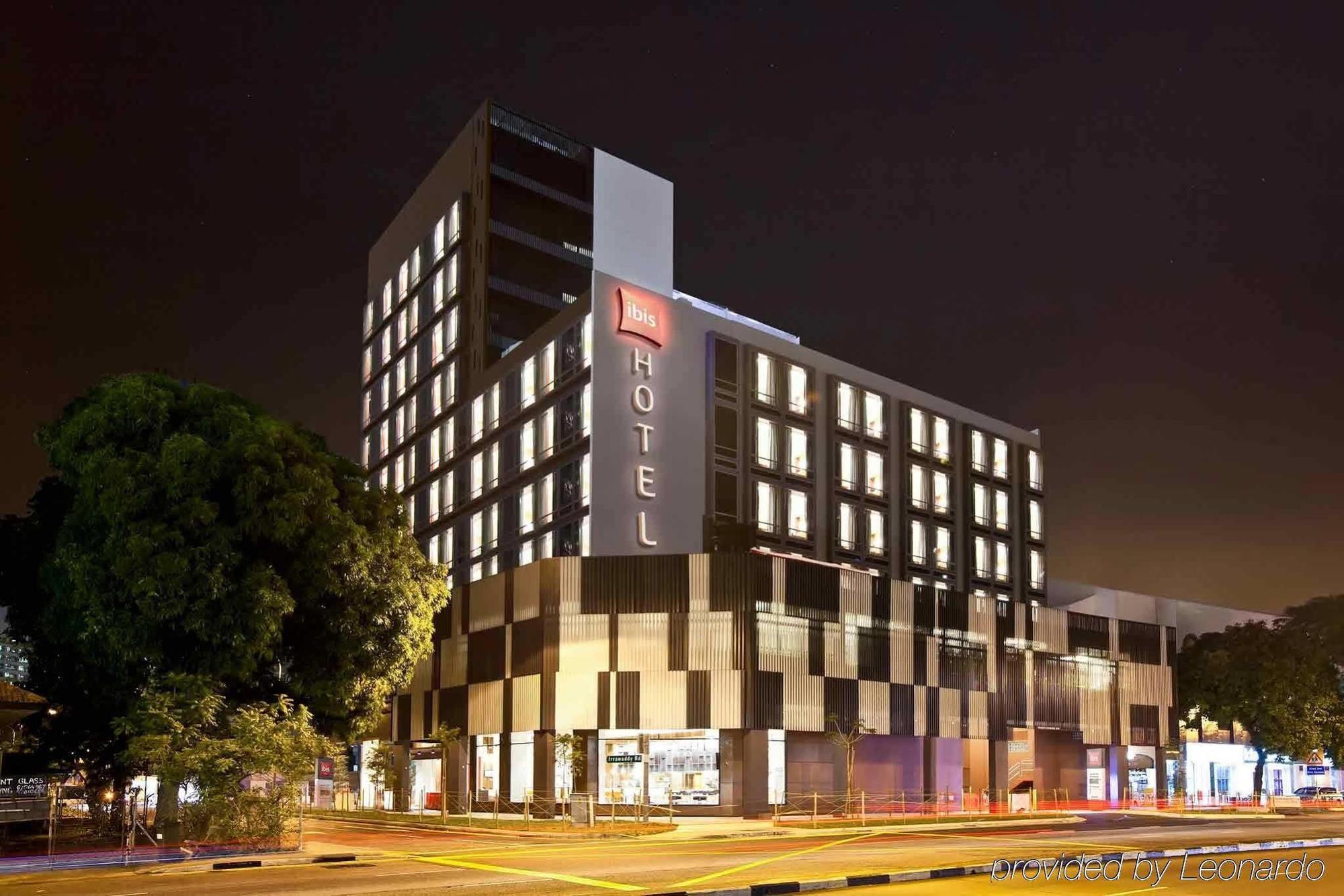 Ibis Singapore Novena Exterior photo